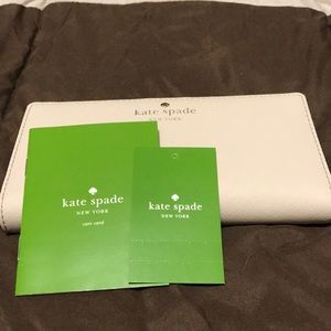 Kate Spade Cedar Street Wallet